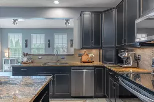 9372 Aspen Brook Ct, Clearcreek Twp, OH 45458 - Photo 11
