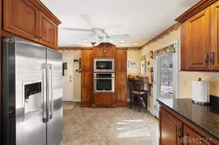 1594 Mapleton Dr, Centerville, OH 45459 - Photo 29