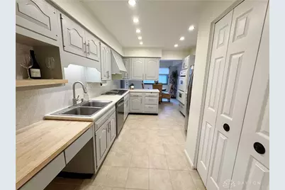 6031 Buggy Whip Lane, Centerville, OH 45459 - Photo 15