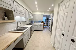 6031 Buggy Whip Ln, Centerville, OH 45459 - Photo 15