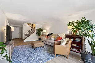 6031 Buggy Whip Ln, Centerville, OH 45459 - Photo 5