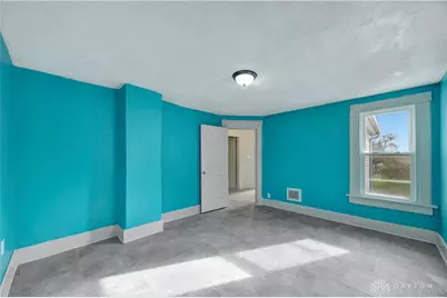 63 E Burton Avenue, Dayton, OH 45405 - Photo 35