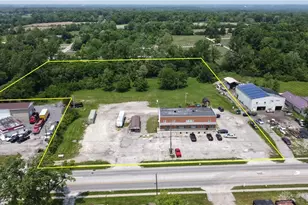 6925 W Third St, Trotwood, OH 45417 - Photo 1