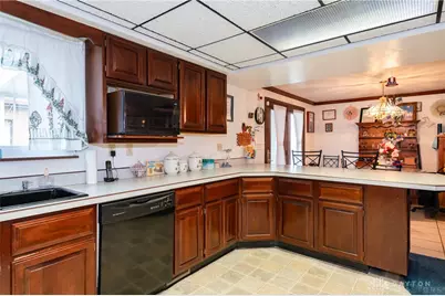 7238 Belle Plain Drive, Dayton, OH 45424 - Photo 13