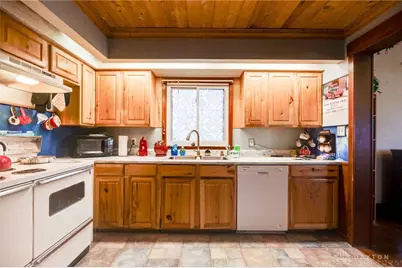 220 Baker Street, Pitsburg, OH 45358 - Photo 9