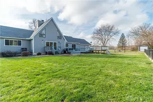 7040 Frederick Pike, Dayton, OH 45414 - Photo 37