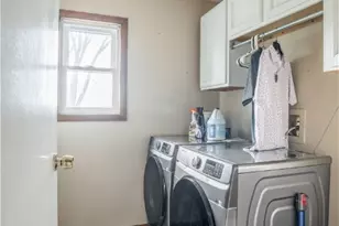 7040 Frederick Pike, Dayton, OH 45414 - Photo 19