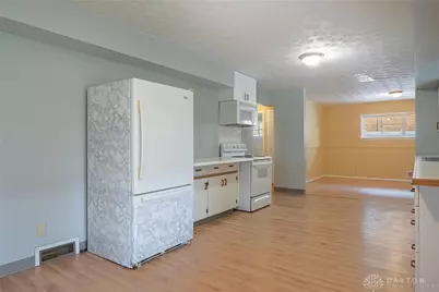 40 N Meadow Drive, Dayton, OH 45416 - Photo 9