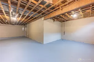 40 N Meadow Dr, Dayton, OH 45416 - Photo 25