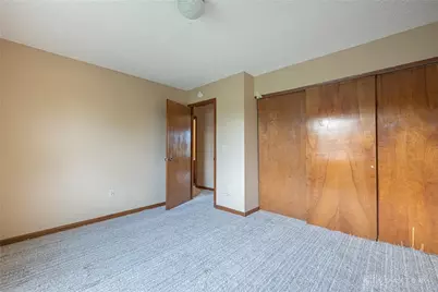 7601 Springdawn Drive, Trotwood, OH 45426 - Photo 17