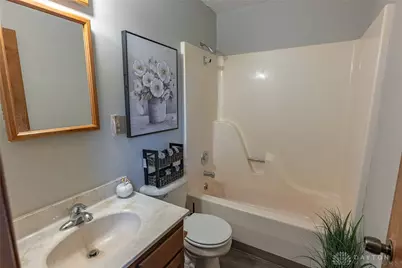 7601 Springdawn Drive, Trotwood, OH 45426 - Photo 11