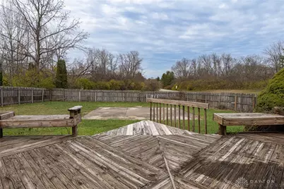 7601 Springdawn Drive, Trotwood, OH 45426 - Photo 21