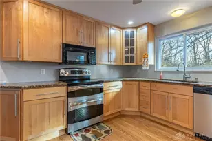 6703 Naldo Ln, Middletown, OH 45005 - Photo 9