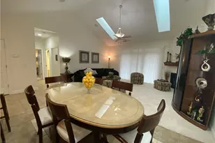 125 Cobblestone Ln, Springboro, OH 45066 - Photo 9