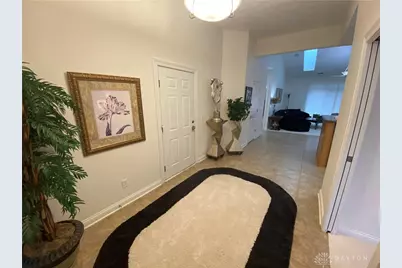 125 Cobblestone Lane, Springboro, OH 45066 - Photo 3