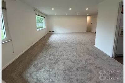 2272 Berrycreek Drive, Dayton, OH 45440 - Photo 9