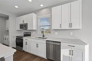 10152 Gully Pass Dr, Washington Twp, OH 45458 - Photo 7