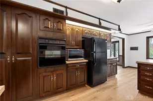 256 E Rahn Rd, Dayton, OH 45429 - Photo 23