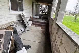 1385 Olt Rd, Dayton, OH 45417 - Photo 9