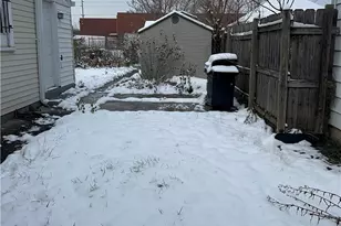 2009 Richard St, Dayton, OH 45403 - Photo 5