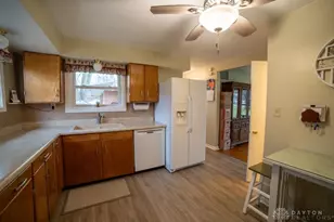 6915 Troy-Sidney Rd, Piqua, OH 45356 - Photo 9