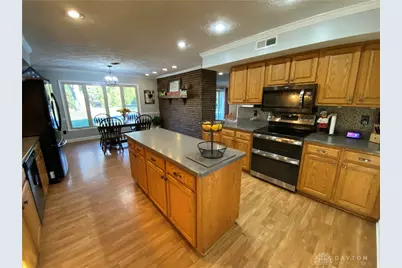 7776 Crestway Road, Clayton, OH 45315 - Photo 3