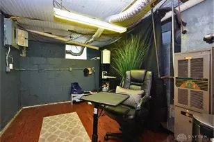 2252 Ontario Ave, Springfield, OH 45505 - Photo 13