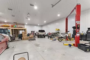 15566 Little Richmond Rd, New Lebanon, OH 45345 - Photo 43