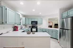 430 Craftsbury Ct, Dayton, OH 45440 - Photo 13