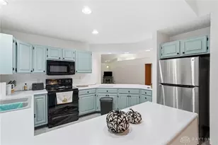 430 Craftsbury Ct, Dayton, OH 45440 - Photo 11