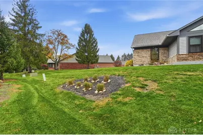 430 Craftsbury Court, Dayton, OH 45440 - Photo 35