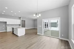 889 Reeder Cir, Dayton, OH 45458 - Photo 17