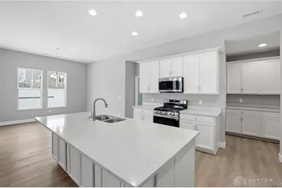 889 Reeder Circle, Dayton, OH 45458 - Photo 11