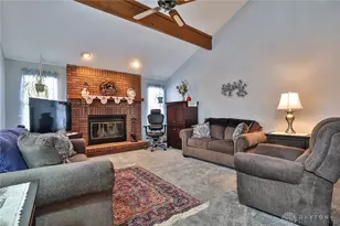 6331 Adams Cir, Washington Twp, OH 45459 - Photo 5