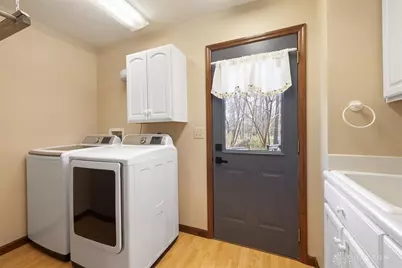 318 Shady Tree Court, Englewood, OH 45315 - Photo 37