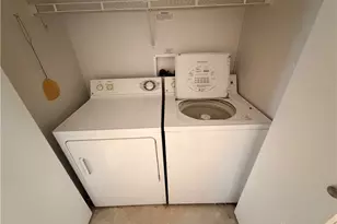 5036 Silver Dome Dr, Dayton, OH 45414 - Photo 23