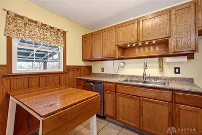 4288 Redonda Lane, Dayton, OH 45416 - Photo 7