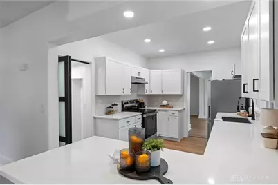 805 E Linden Avenue, Miamisburg, OH 45342 - Photo 15