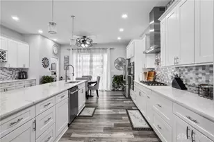 130 Allison Ct, Englewood, OH 45322 - Photo 13