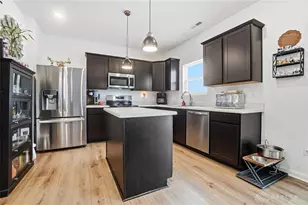 121 Mound Builder Pl, Carlisle, OH 45005 - Photo 3