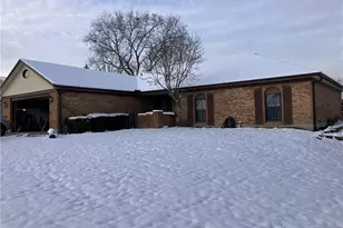 2117 Robinhood Dr, Miamisburg, OH 45342 - Photo 1