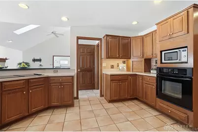 7195 Mohawk Trail Road, Miami Township, OH 45459 - Photo 19