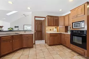 7195 Mohawk Trail Rd, Miami Township, OH 45459 - Photo 19