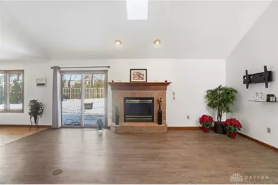 7195 Mohawk Trail Road, Miami Township, OH 45459 - Photo 5