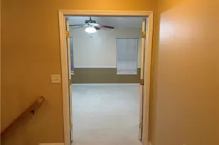 2548 Hillsdale Dr, Beavercreek, OH 45431 - Photo 5