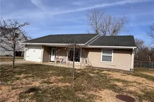 74 Gibraltar Dr, Germantown, OH 45327 - Photo 3