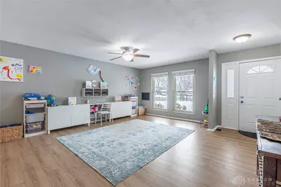 9742 S Stagecoach Drive, Centerville, OH 45458 - Photo 7