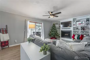 9742 S Stagecoach Dr, Centerville, OH 45458 - Photo 11