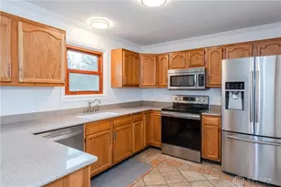 1348 Berkshire Dr, Xenia, OH 45385 - Photo 13