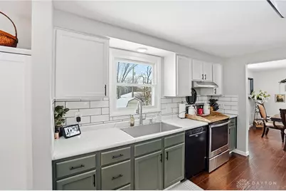 9735 Sheehan Road, Dayton, OH 45458 - Photo 11